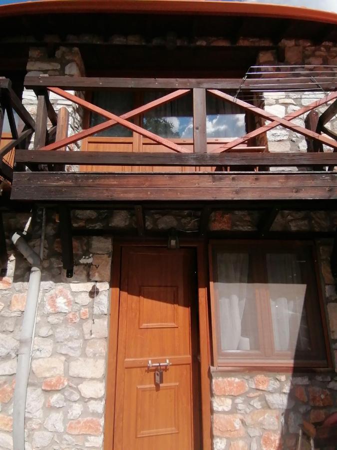Traditional Stone Cottage In Palio Elatohori ภายนอก รูปภาพ